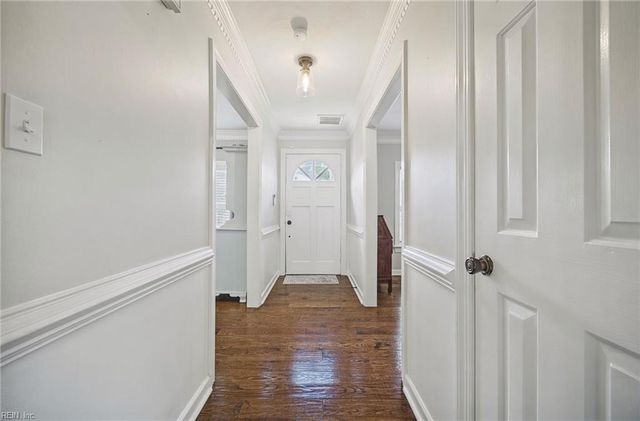 4681 Larkwood DR, Virginia Beach, VA 23464