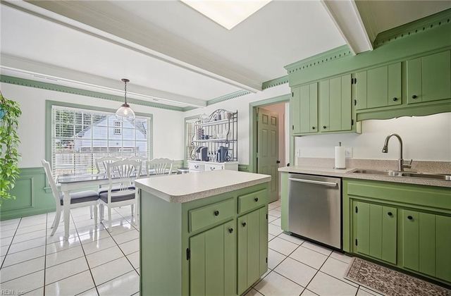 4681 Larkwood DR, Virginia Beach, VA 23464