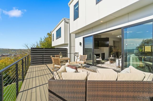 209 Hastings Street, Cincinnati, OH 45219