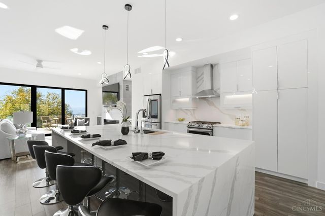 209 Hastings Street, Cincinnati, OH 45219