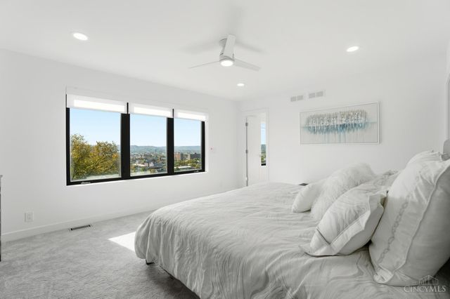 209 Hastings Street, Cincinnati, OH 45219