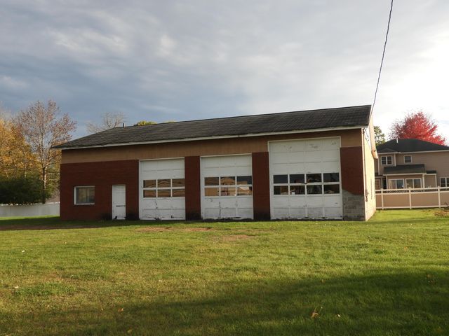 453 Tom Miller Road, Plattsburgh, NY 12901