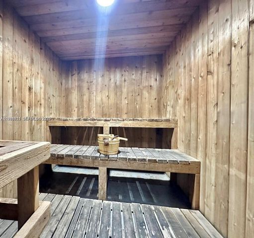 3180 S Ocean Dr 706, Hallandale Beach, FL 33009