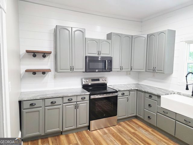 42 Alexander Street, Winder, GA 30680