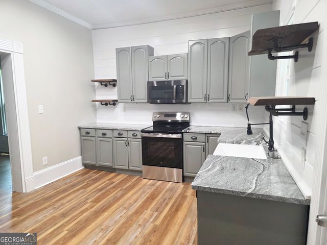 42 Alexander Street, Winder, GA 30680