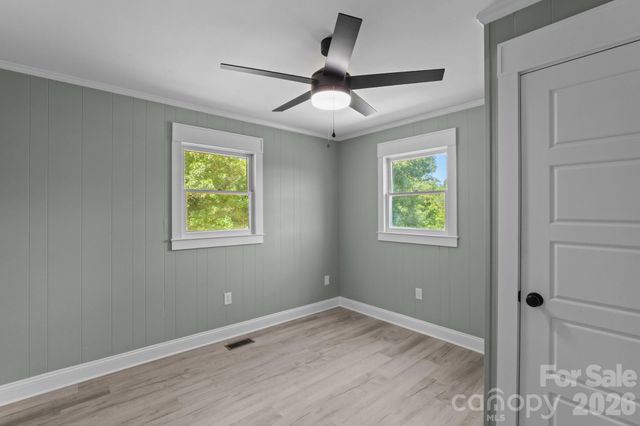 1411 W V Thompson Road, Rutherfordton, NC 28139