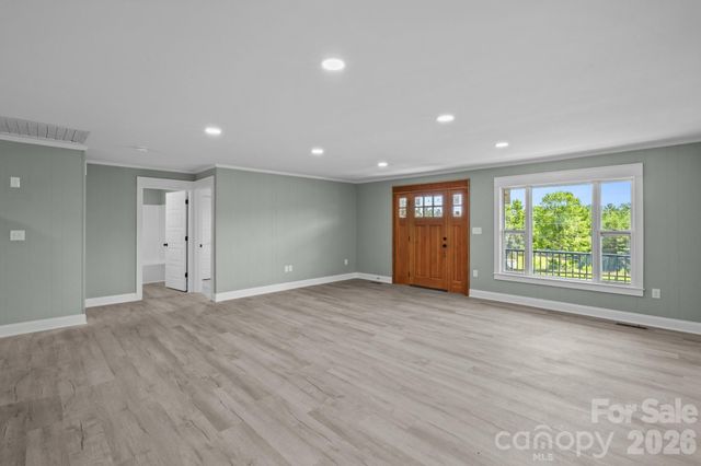 1411 W V Thompson Road, Rutherfordton, NC 28139