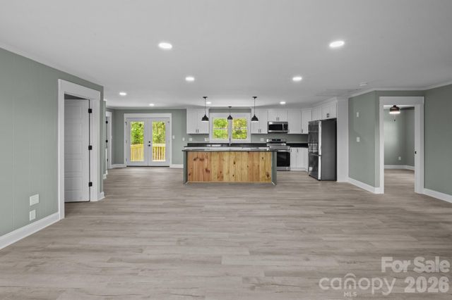 1411 W V Thompson Road, Rutherfordton, NC 28139