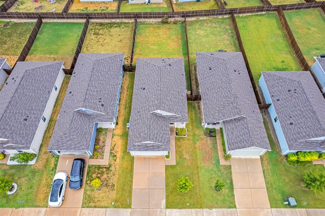 5609 Timber Point Drive, Princeton, TX 75407