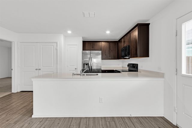 5609 Timber Point Drive, Princeton, TX 75407