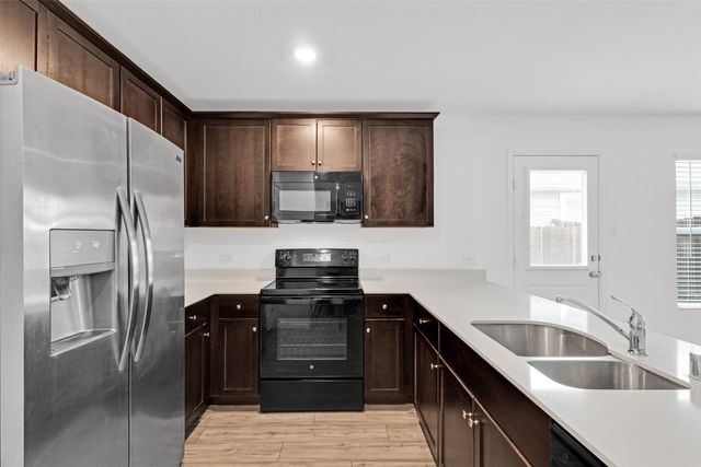 5609 Timber Point Drive, Princeton, TX 75407