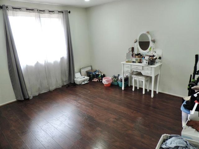 29011 Scarborough Dr Drive, Warren, MI 48088