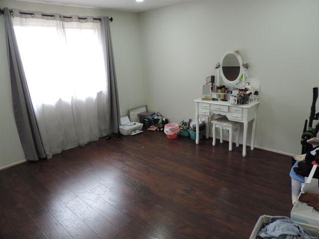 29011 Scarborough Dr Drive, Warren, MI 48088