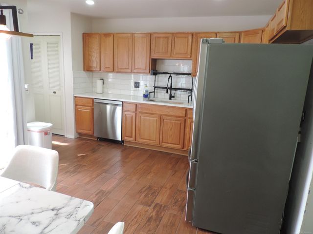 29011 Scarborough Dr Drive, Warren, MI 48088