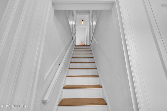 1015 Riverview Drive, Brielle, NJ 08730