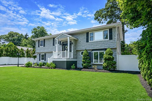 146 Rose Drive, Ronkonkoma, NY 11779