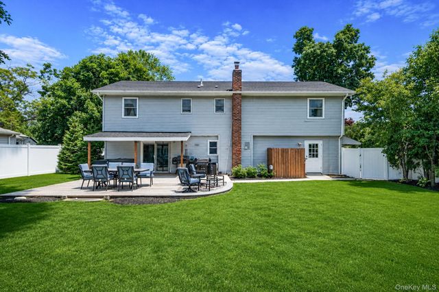 146 Rose Drive, Ronkonkoma, NY 11779