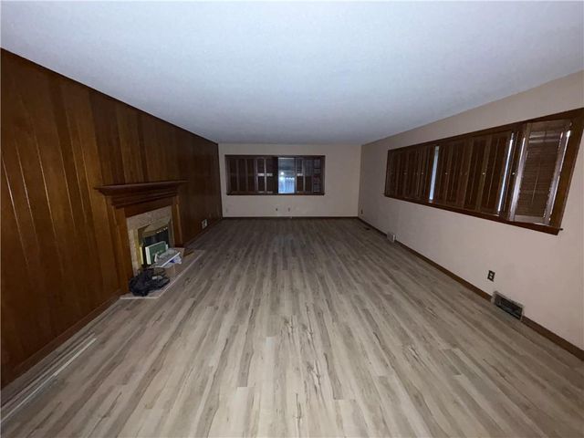 545 N Washington Boulevard, Kansas City, KS 66102