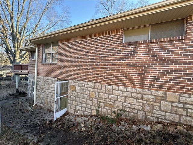 545 N Washington Boulevard, Kansas City, KS 66102