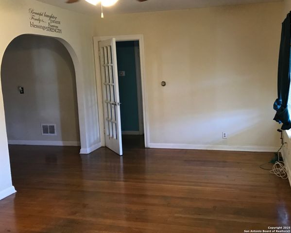 177 GRAPELAND AVE, San Antonio, TX 78214