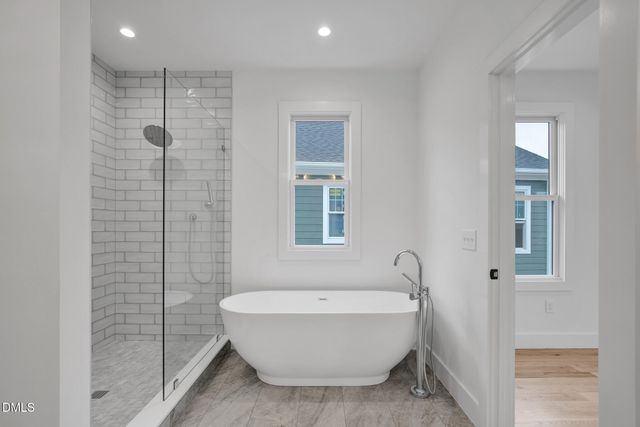201 E Winmore Avenue, Chapel Hill, NC 27516