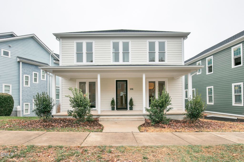 201 E Winmore Avenue, Chapel Hill, NC 27516