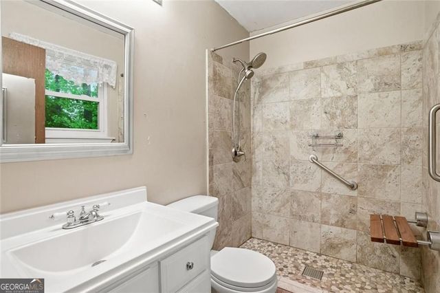 2432 Landington Way NW, Duluth, GA 30096