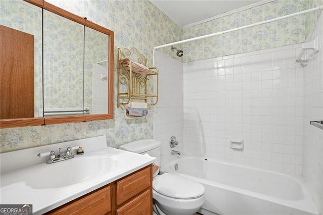 2432 Landington Way NW, Duluth, GA 30096