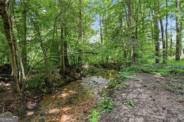2432 Landington Way NW, Duluth, GA 30096