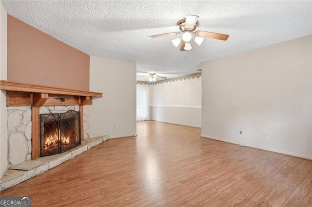2432 Landington Way NW, Duluth, GA 30096