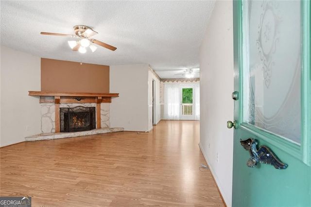 2432 Landington Way NW, Duluth, GA 30096