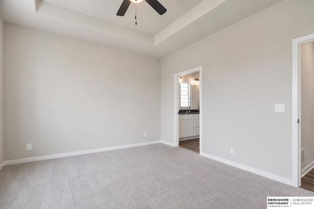 21101 Drexel Street, Elkhorn, NE 68022