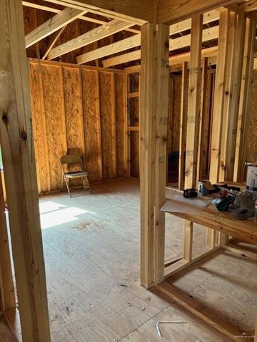 3020 E Elizabeth Street, Edinburg, TX 78542