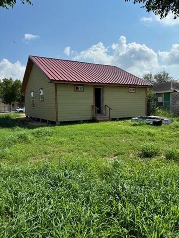 3020 E Elizabeth Street, Edinburg, TX 78542