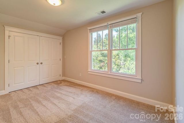 201 Skytop Farm Lane, Hendersonville, NC 28791
