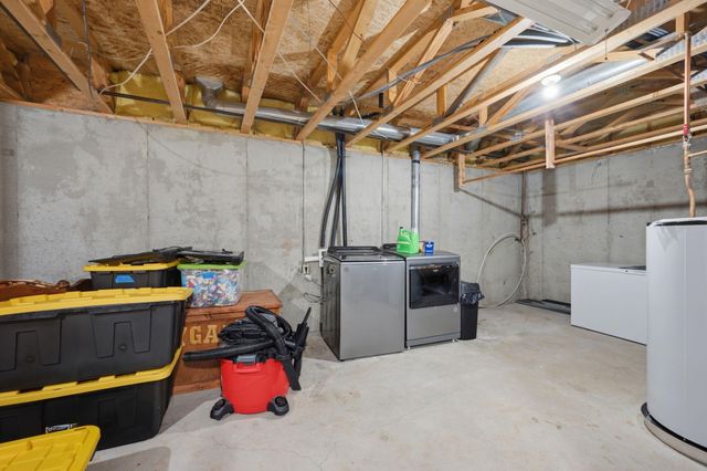 10413 W University Ct, Wichita, KS 67209