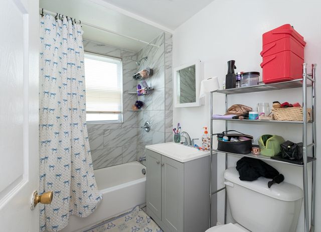 2 Lawrence Street, Methuen, MA 01844