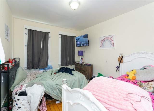 2 Lawrence Street, Methuen, MA 01844