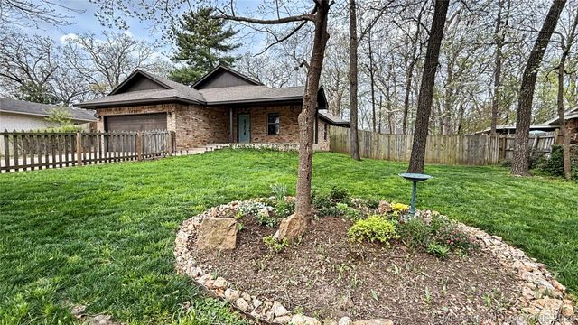 1025 Jackson Avenue, Tahlequah, OK 74464