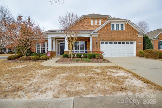 9332 Whistling Straits Drive, Fort Mill, SC 29707