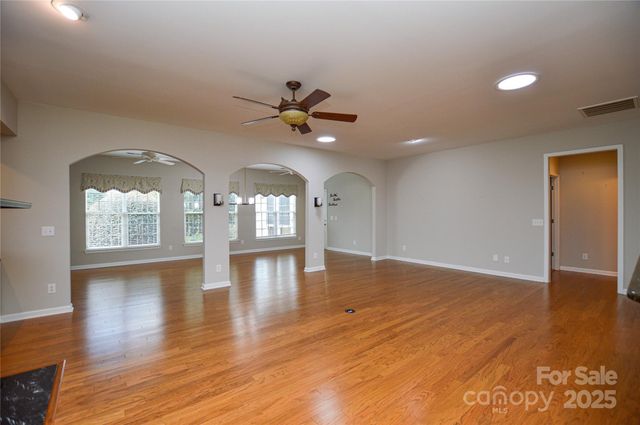 9332 Whistling Straits Drive, Fort Mill, SC 29707