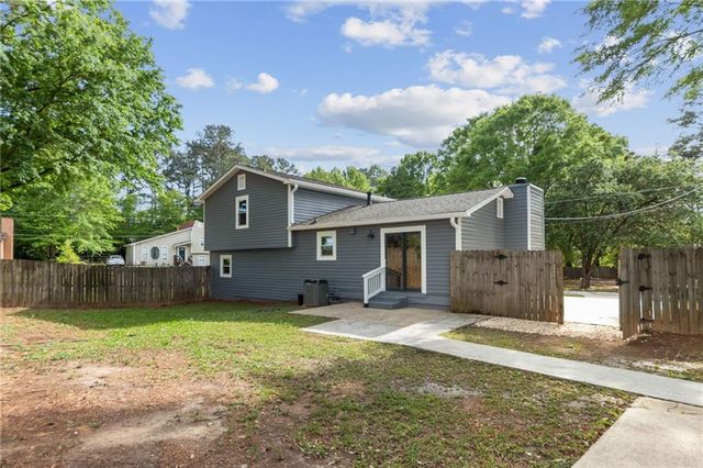 2763 Aruba Drive, Powder Springs, GA 30127