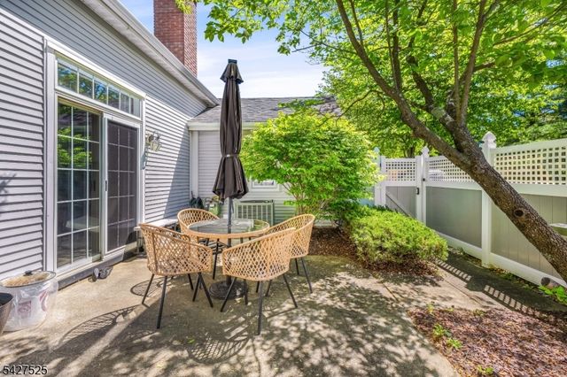 53 Winthrop Rd G, Monroe Twp., NJ 08831