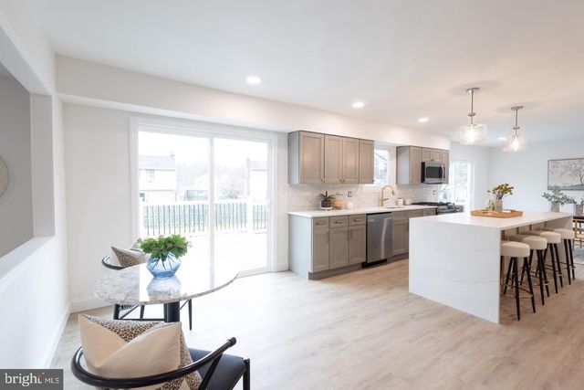 5 BROMPTON PL, Cherry Hill, NJ 08003