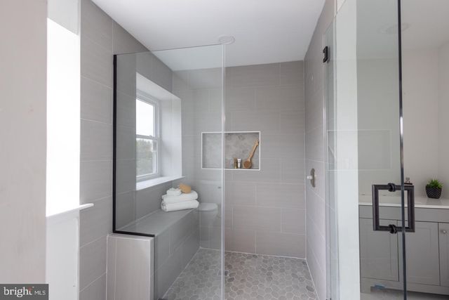 5 BROMPTON PL, Cherry Hill, NJ 08003