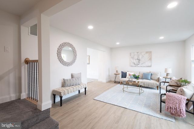 5 BROMPTON PL, Cherry Hill, NJ 08003