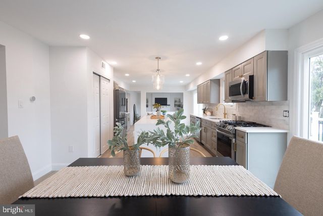 5 BROMPTON PL, Cherry Hill, NJ 08003