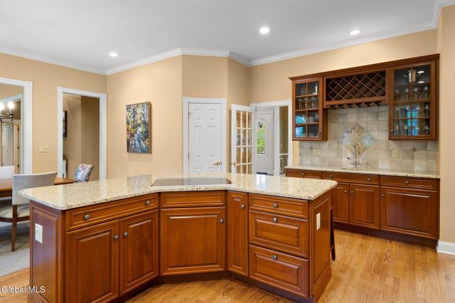 1 Sage Estate, Menands, NY 12204