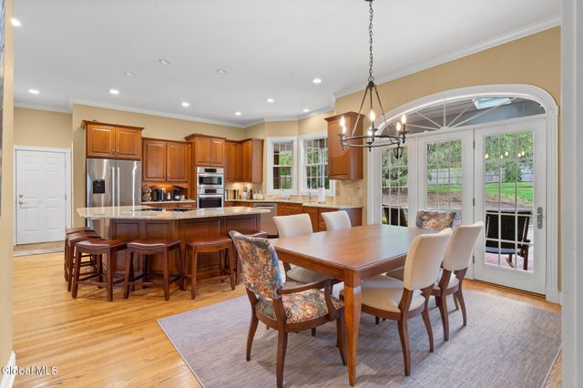 1 Sage Estate, Menands, NY 12204