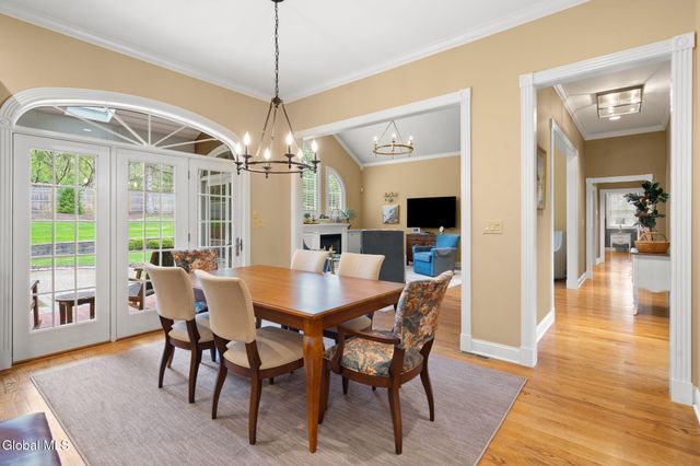 1 Sage Estate, Menands, NY 12204